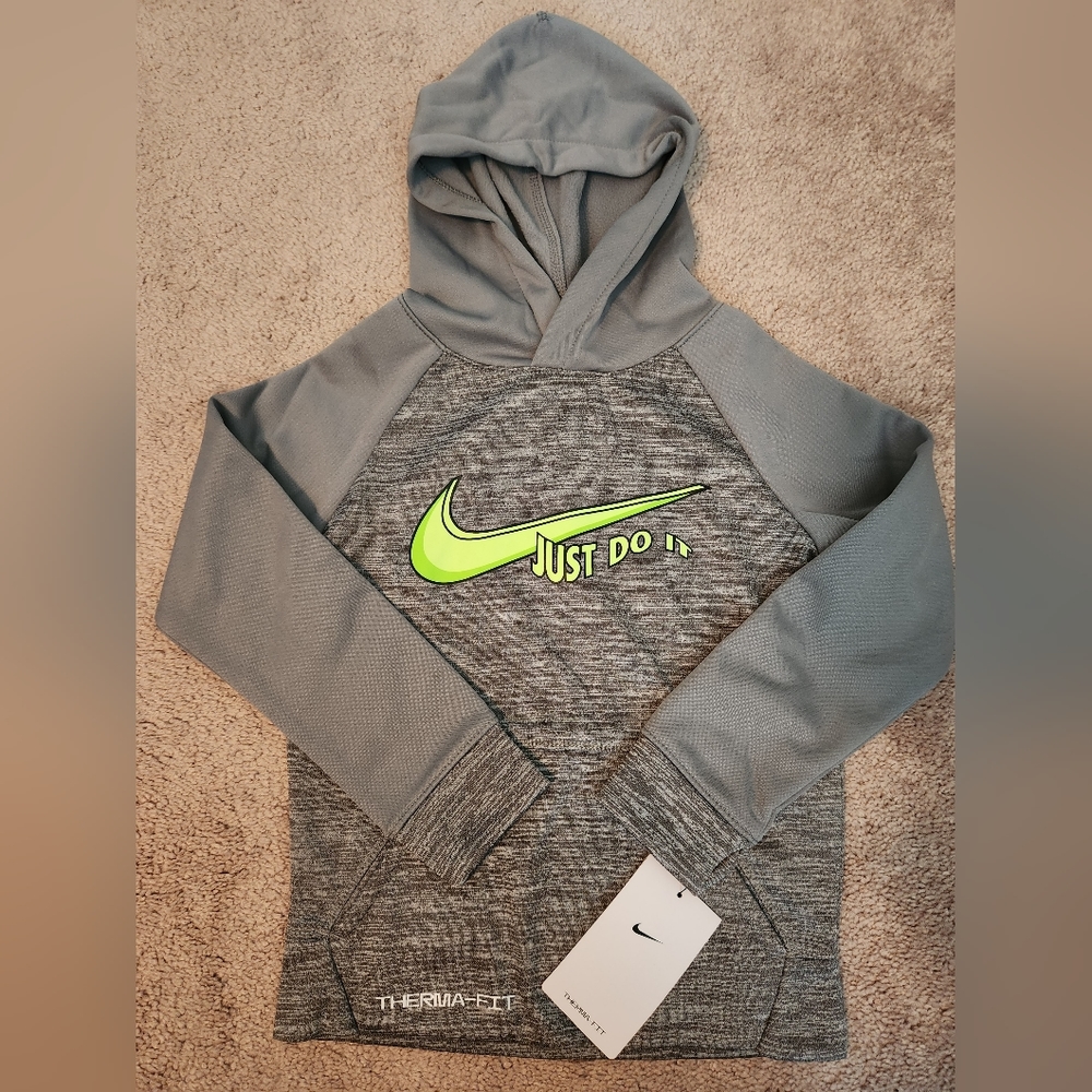New boys Nike Therma Fit Hoodie